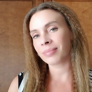 Welcome To Queen Elizabeth's Closet